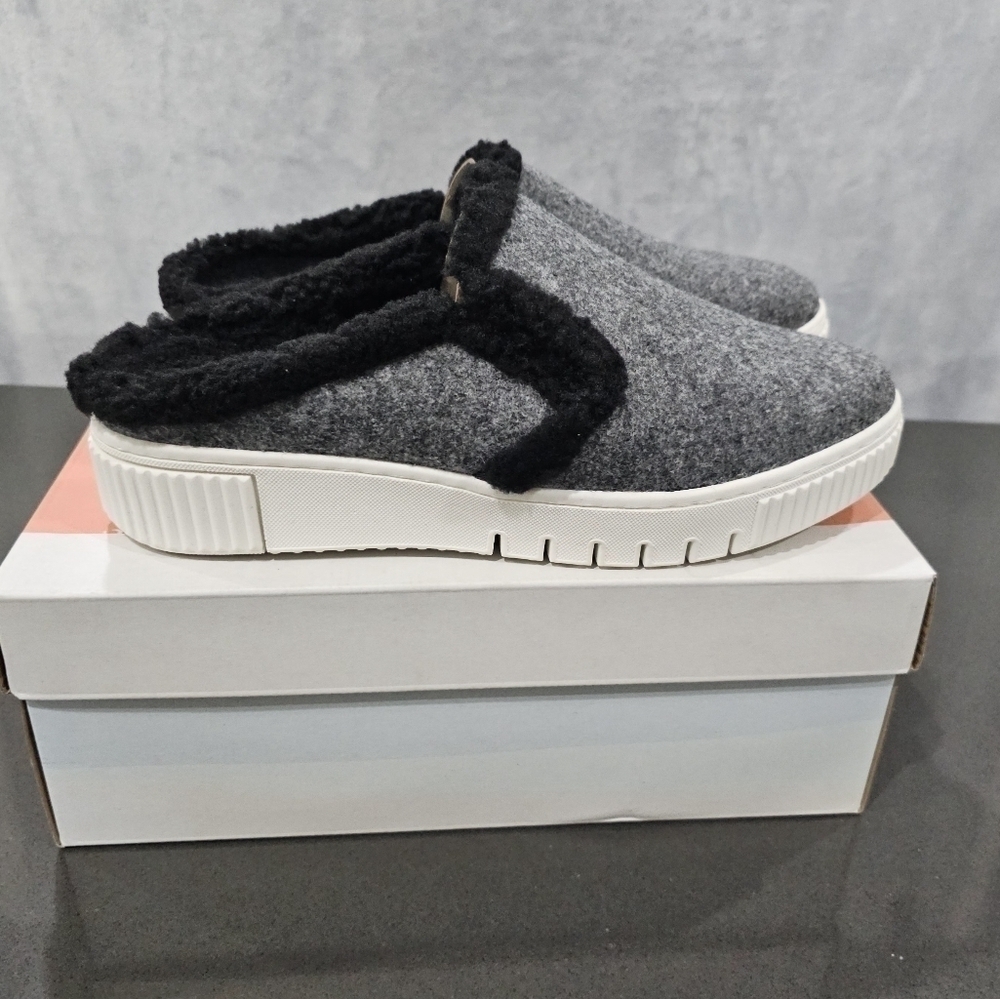 Naturalizer Soul Cozy Grey Slip On Mules Size 8
